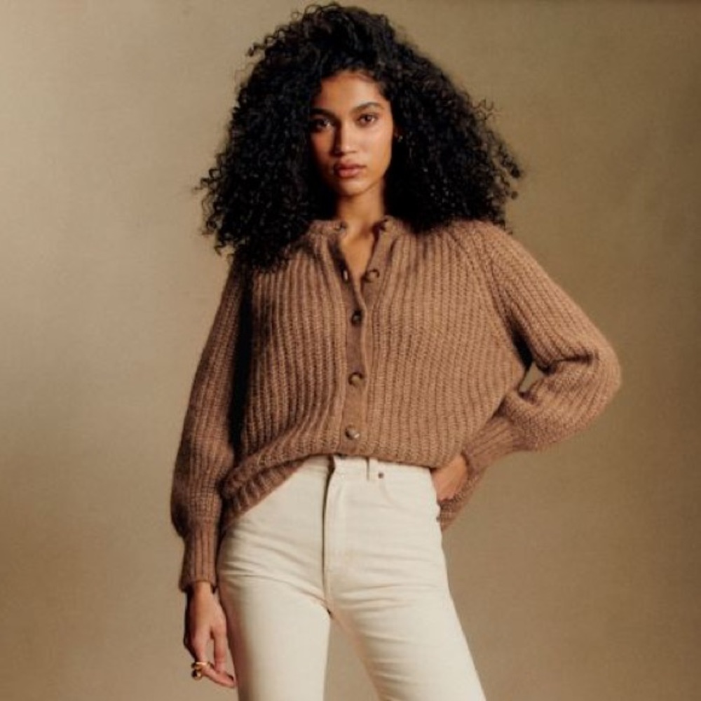 Sézane’s Emile cozy knit sweater, size Medium, like new! - Picture 2 of 4